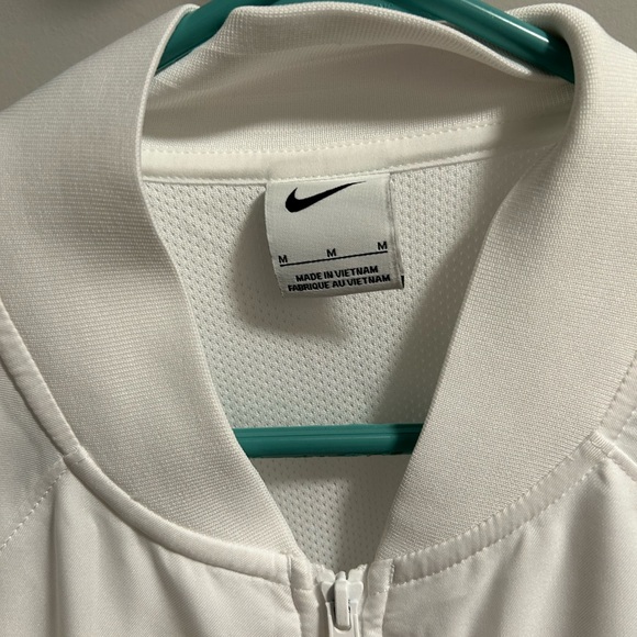 NIKE Sideline/Fanwear Women’s bomber jacket size Medium - Picture 2 of 4
